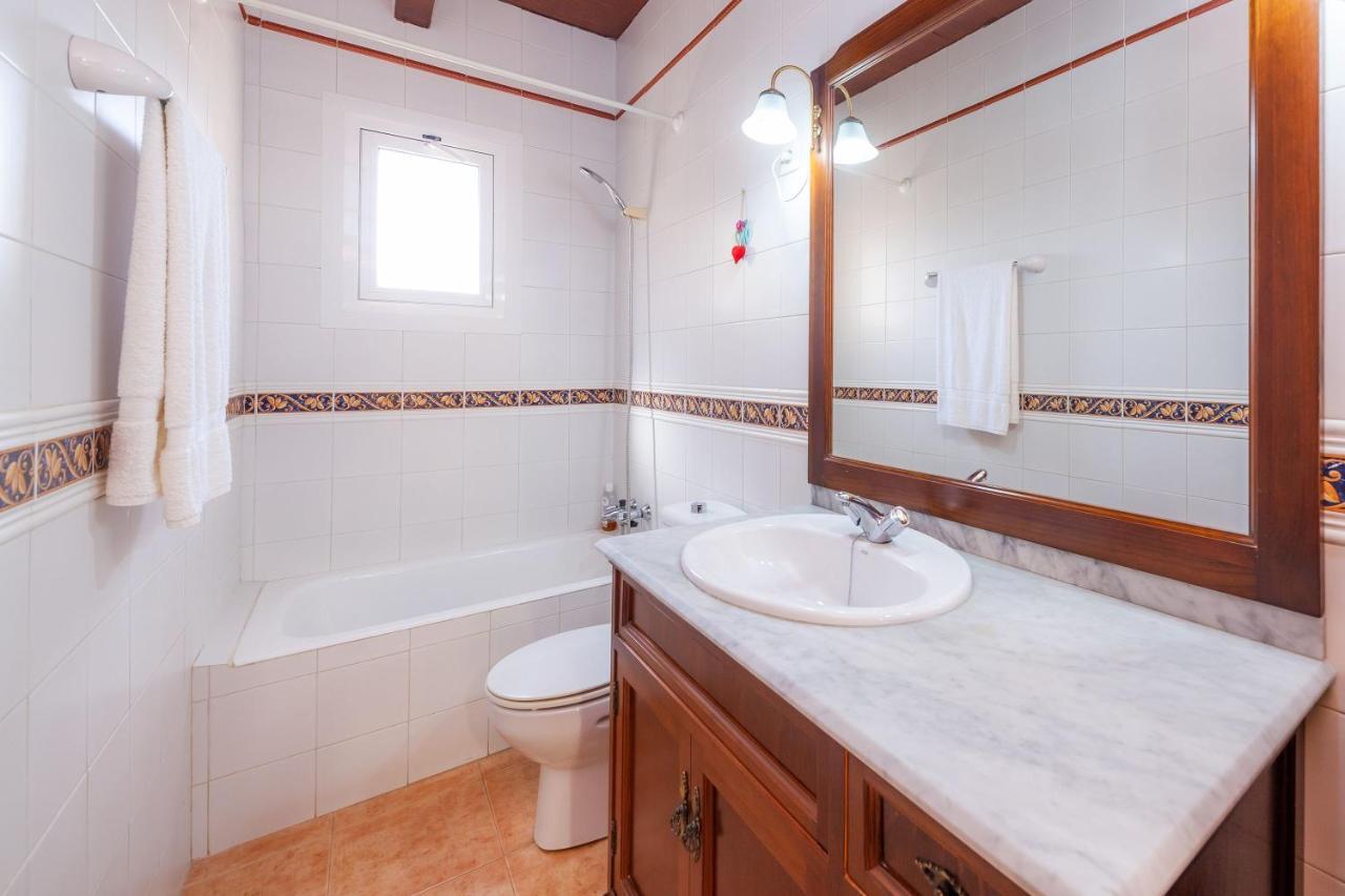 Ses Salines Cottage With Private Pool And Barbecue エクステリア 写真